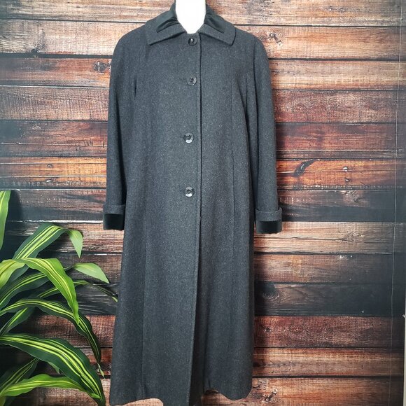 JP 1893 Jackets & Blazers - JP 1893 Vintage Large Petite Wool Overcoat Jacket Lined Charcoal Velvet Trim